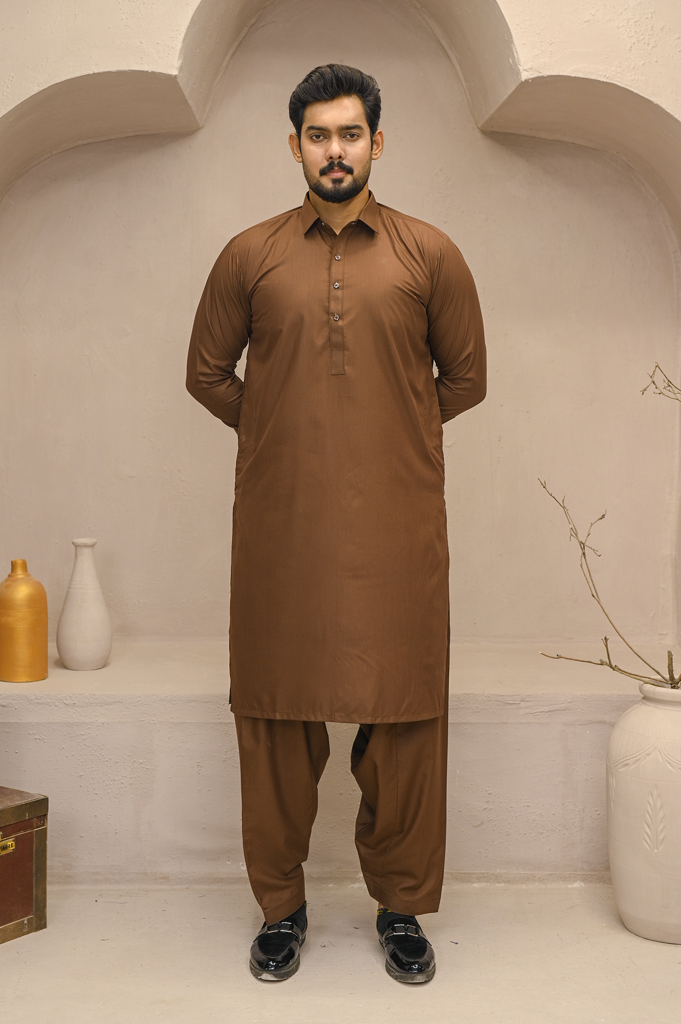 L.A Finish Wash & Wear Brown - Dinar