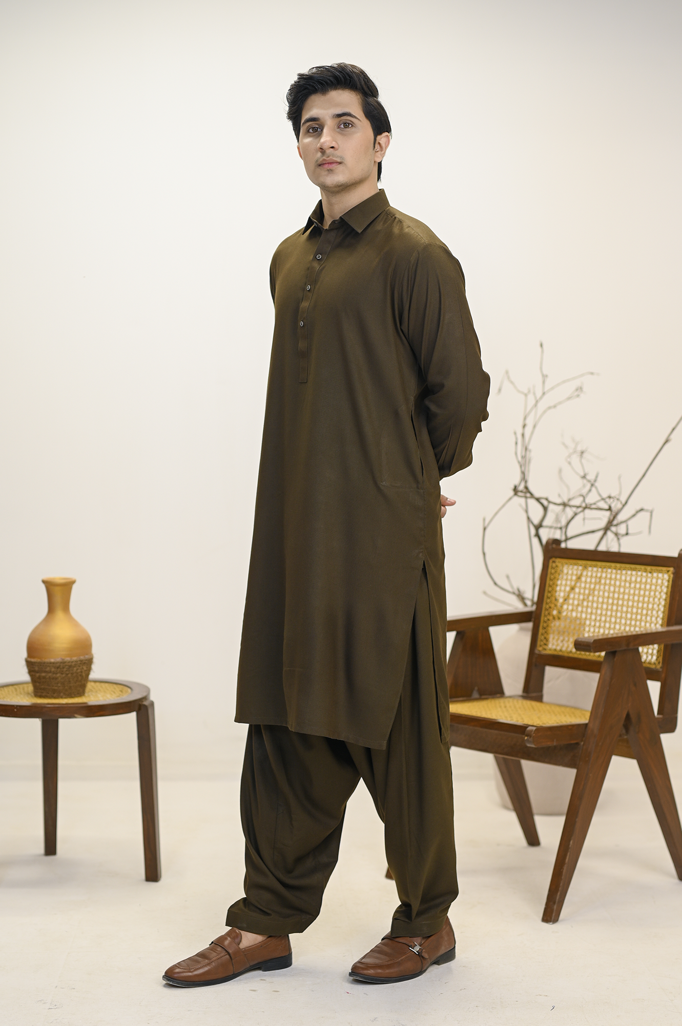 Luxury Commando - Star SQ1035