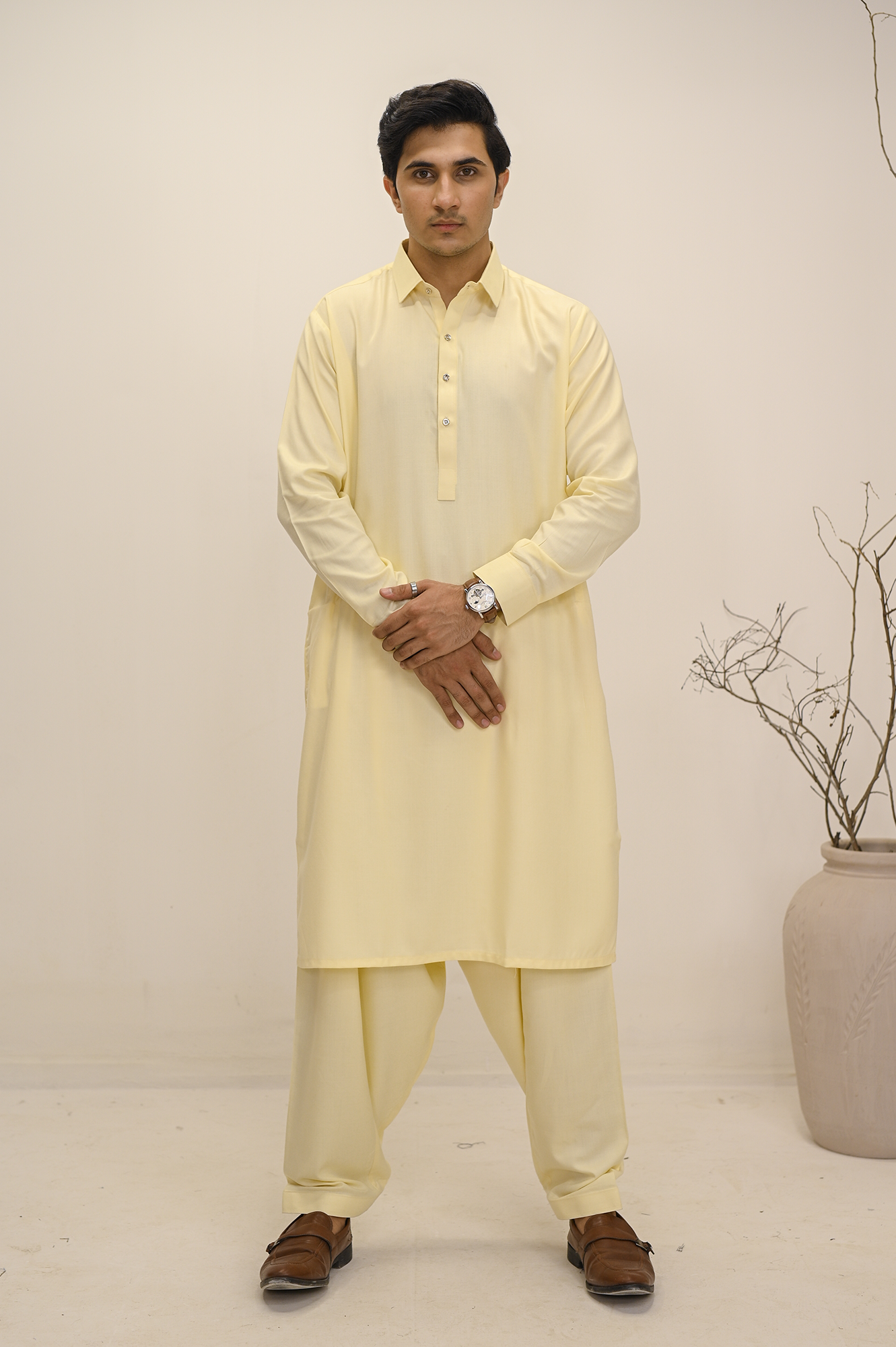 Luxury Cream - Star SQ1035